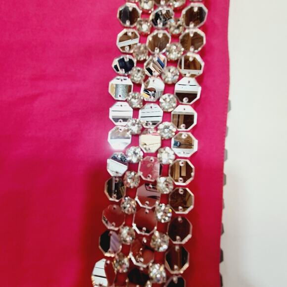 NBD Amaara Midi Dress in Fuchsia Medium - Picture 3 of 12